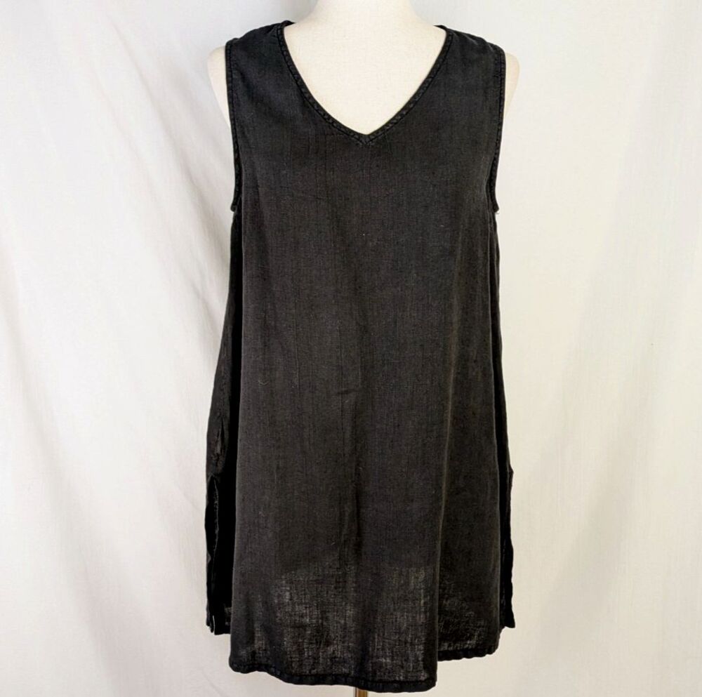 Match Point Women's SM Black 100% Linen Scoop Neck Tank Top